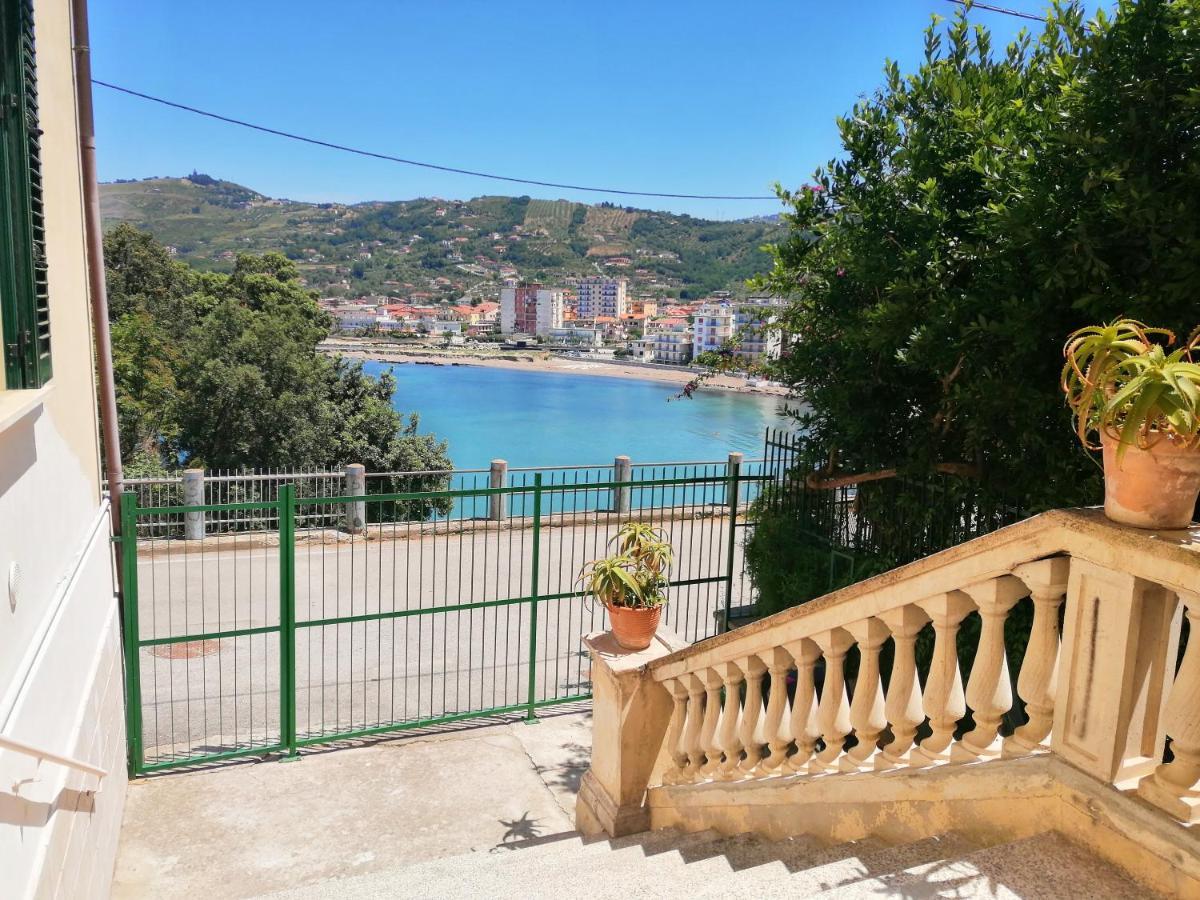 Panoramic Apartments In Villa In Center "The Beach And The Cliff" 1 Agropoli Exterior foto